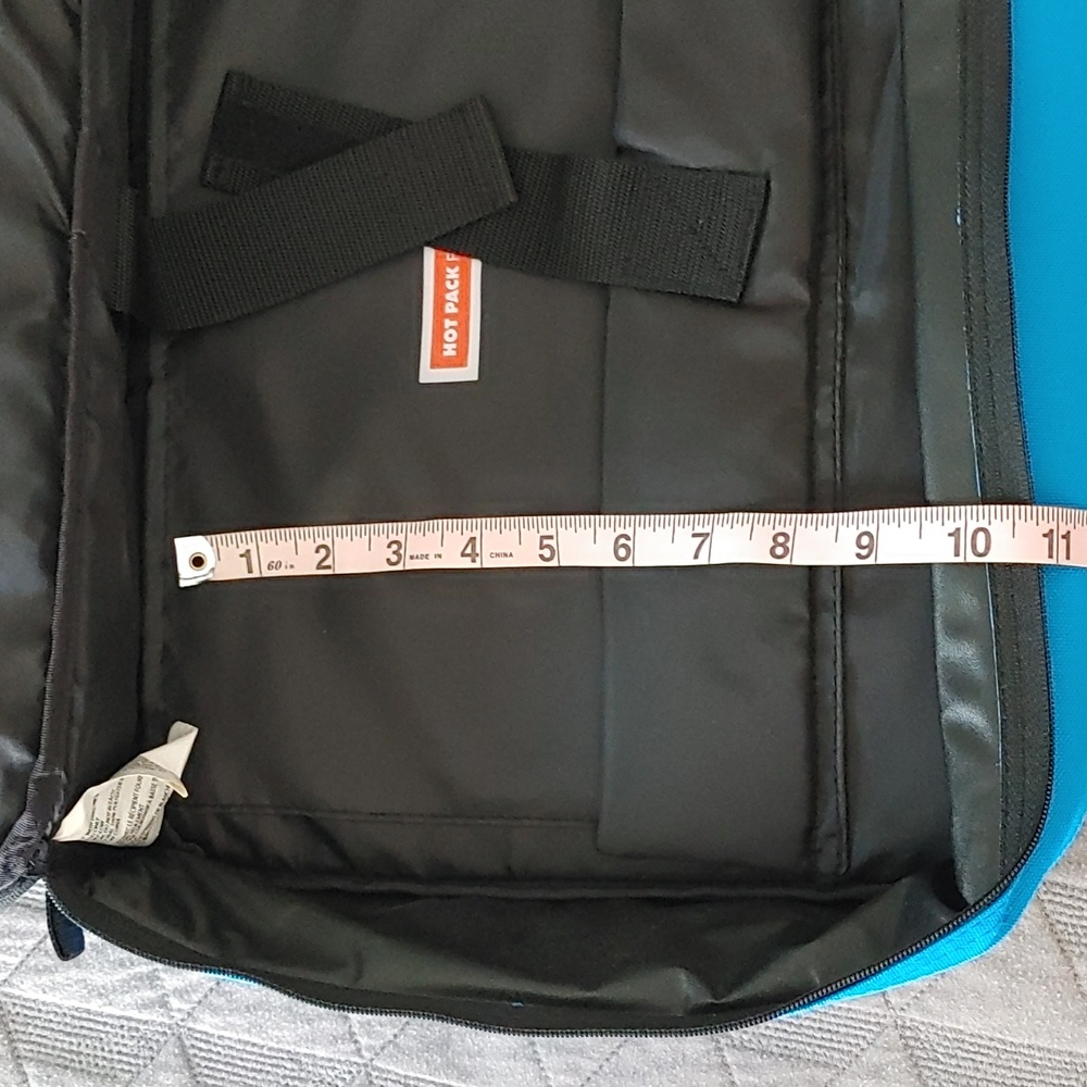 Pyrex portables insulated to go carriers - Picture 3 of 11